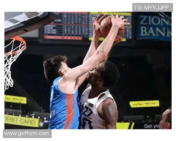 霍姆格伦复出首战表现惊艳七盖帽助雷霆重建迈向新阶段