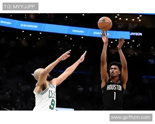 火箭队与雷霆全场激战回顾球员表现与精彩瞬间一网打尽